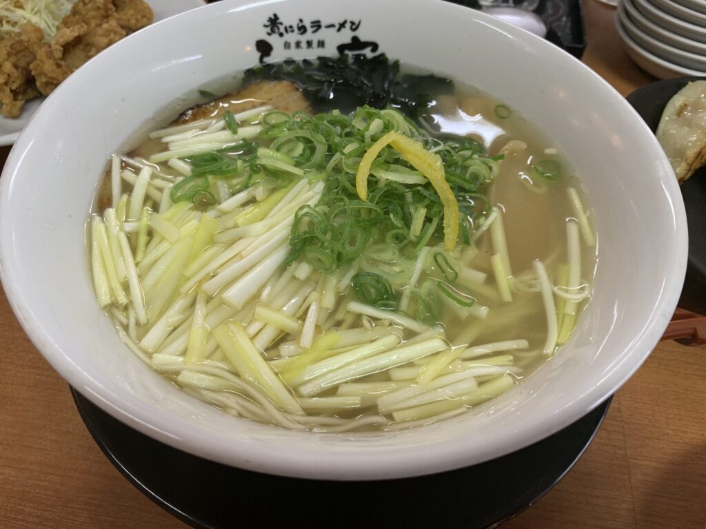自家製麺 ふくみ家 御津本店の黄ニララーメン